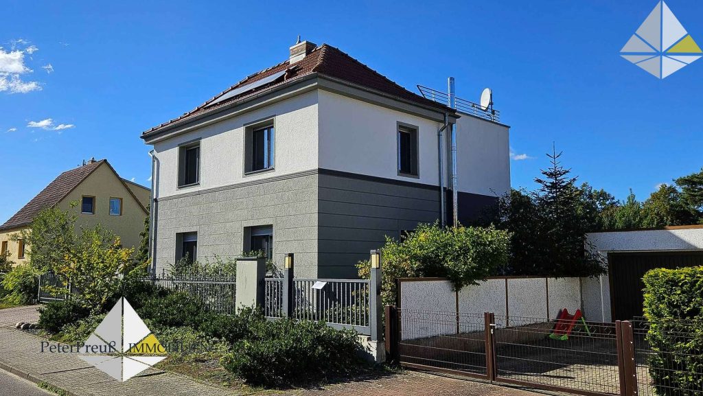 Straßenansicht